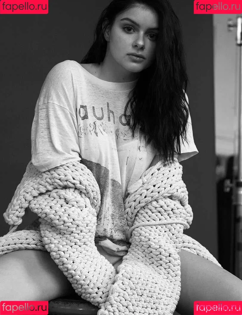 Ariel Winter Onlyfans Photo Gallery 