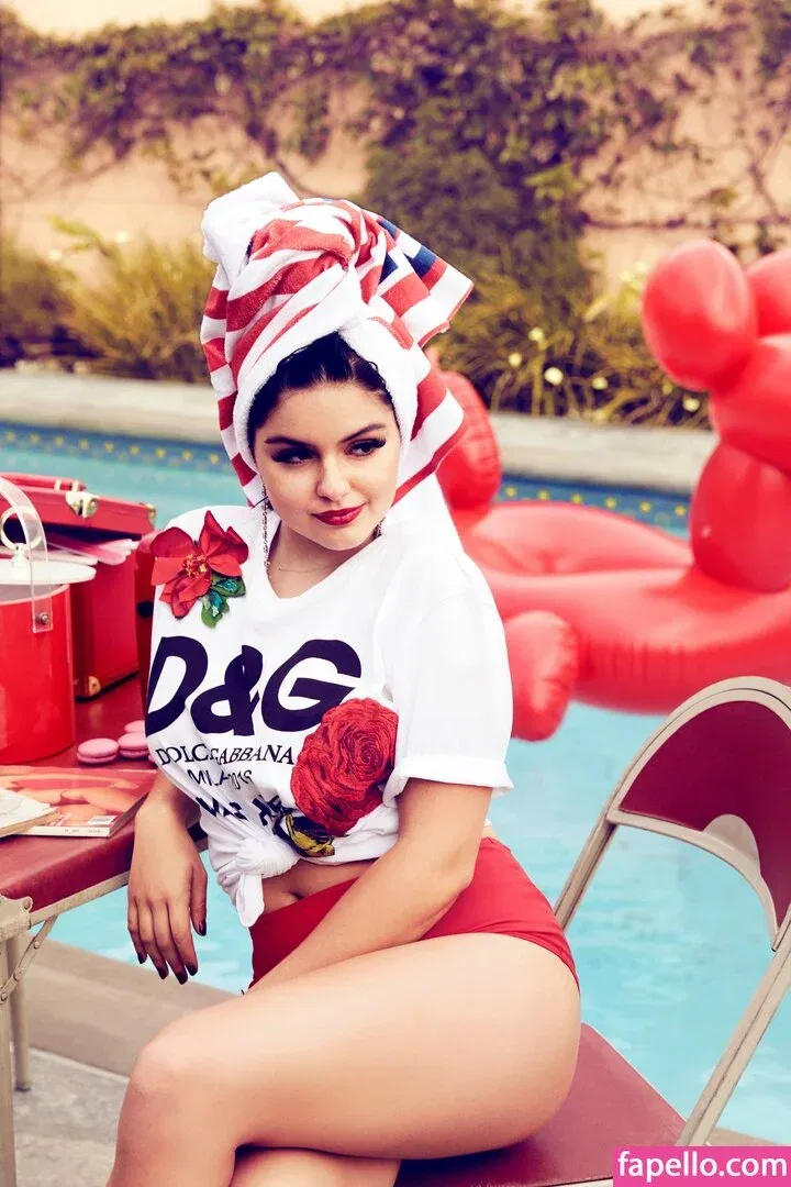 Ariel Winter Onlyfans Photo Gallery 