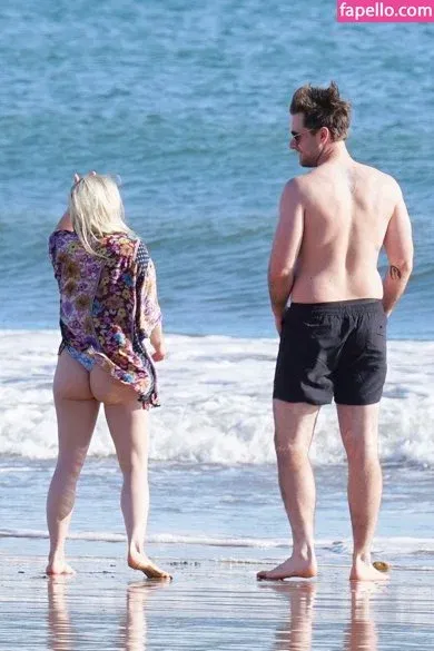 Ariel Winter Onlyfans Photo Gallery 