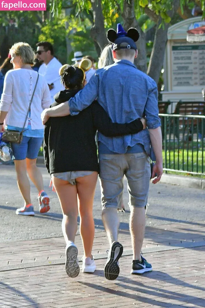 Ariel Winter Onlyfans Photo Gallery 