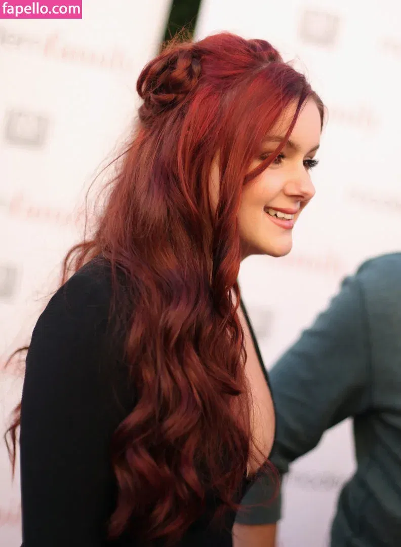 Ariel Winter Onlyfans Photo Gallery 