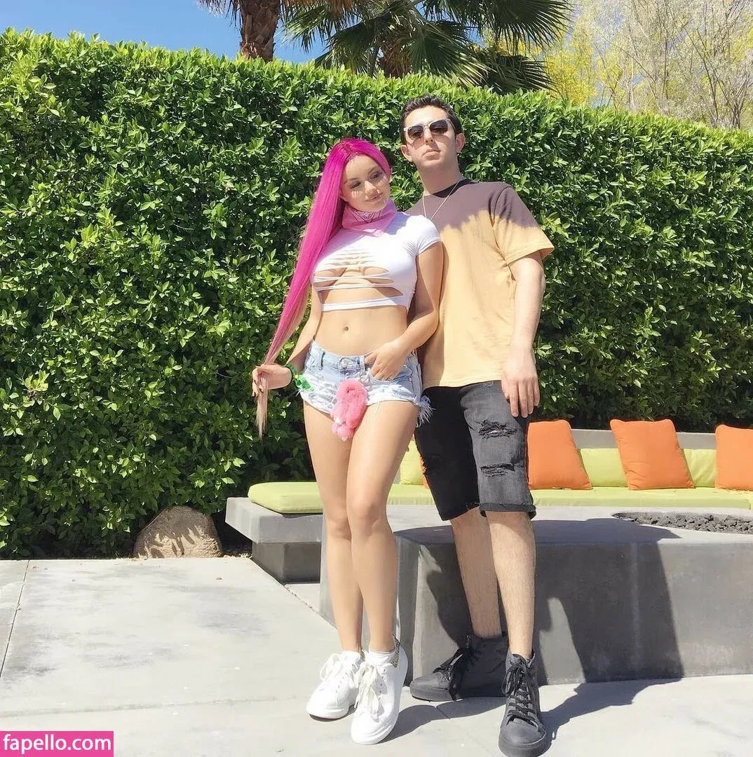 Ariel Winter Onlyfans Photo Gallery 