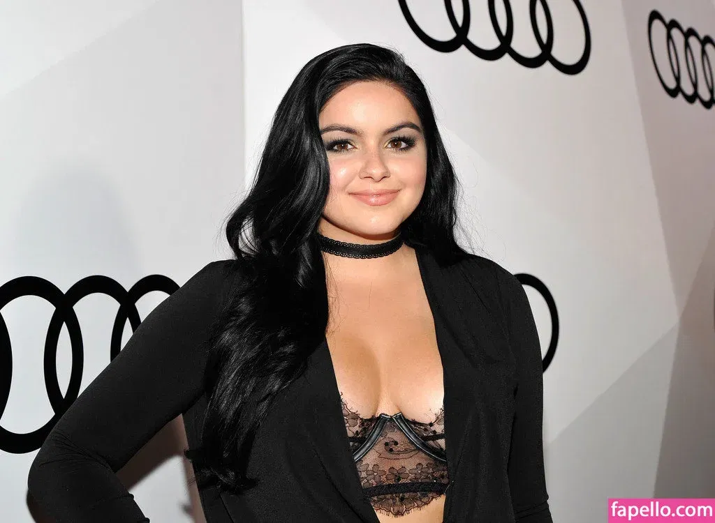 Ariel Winter Onlyfans Photo Gallery 