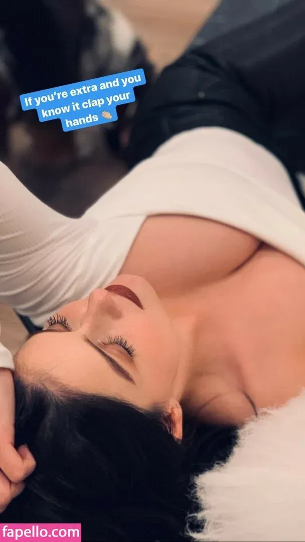 Ariel Winter Onlyfans Photo Gallery 