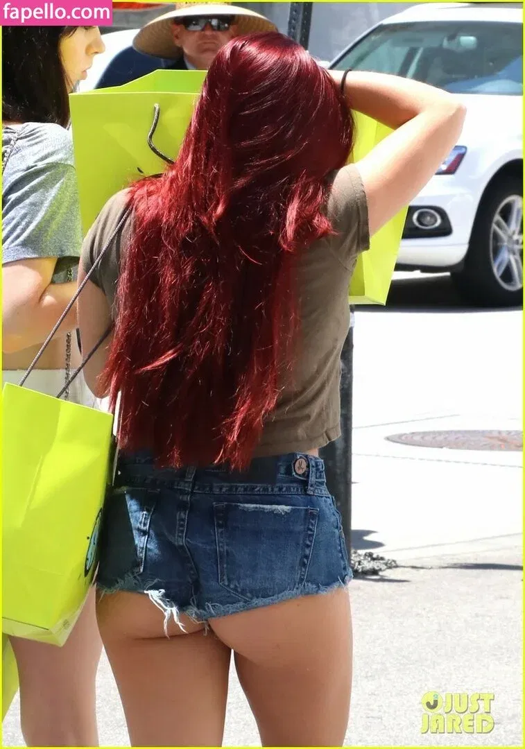 Ariel Winter Onlyfans Photo Gallery 