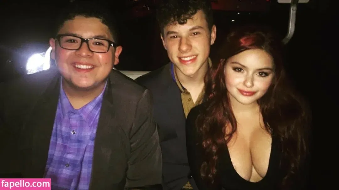 Ariel Winter Onlyfans Photo Gallery 