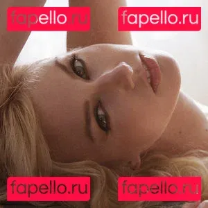 Manzi DeYoung Onlyfans Photo Gallery 