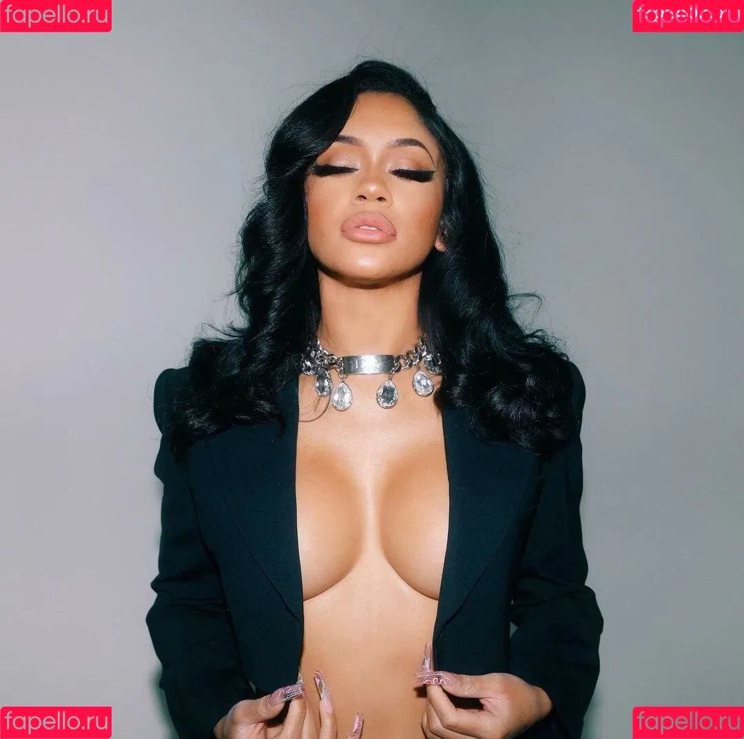 Saweetie Onlyfans Photo Gallery 