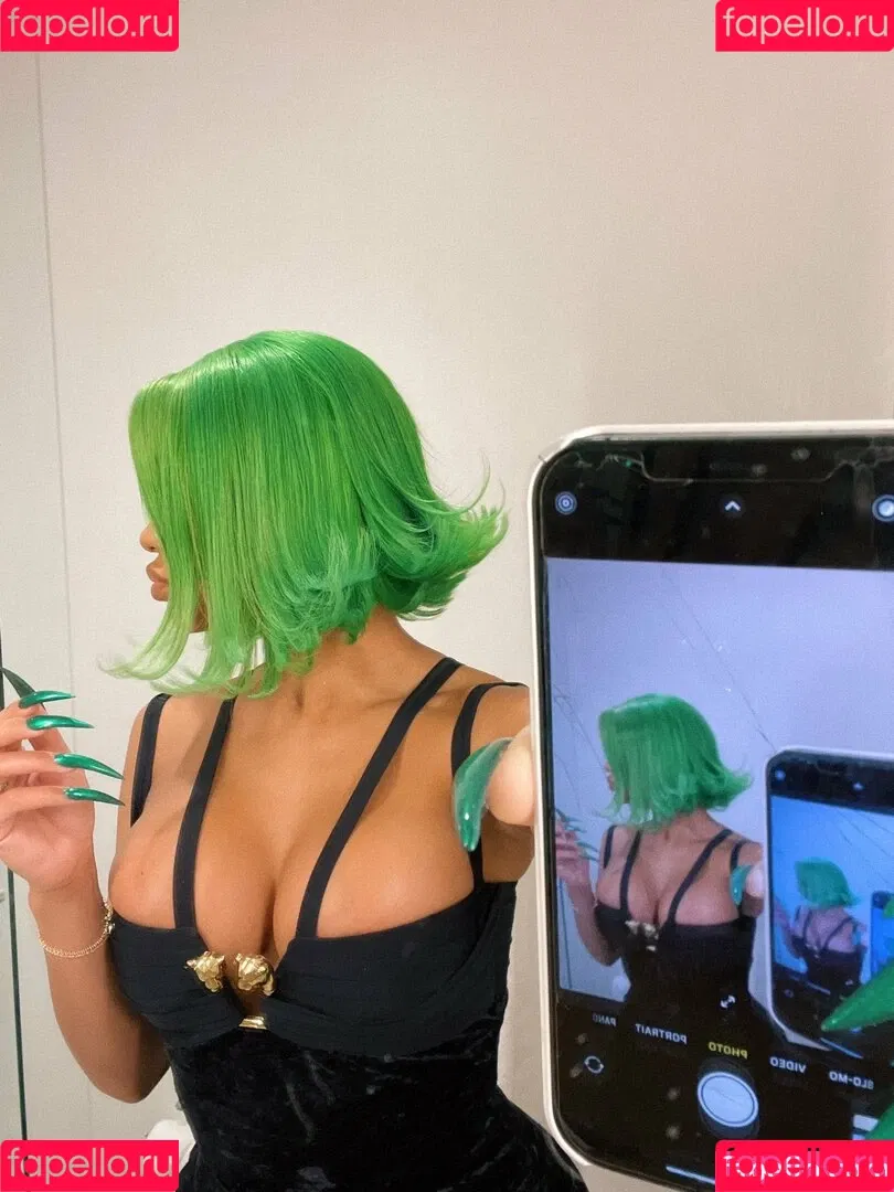 Saweetie Onlyfans Photo Gallery 
