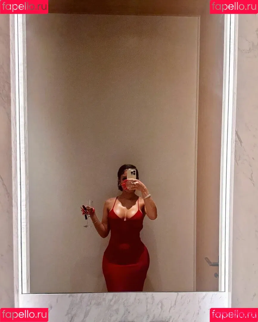 Saweetie Onlyfans Photo Gallery 