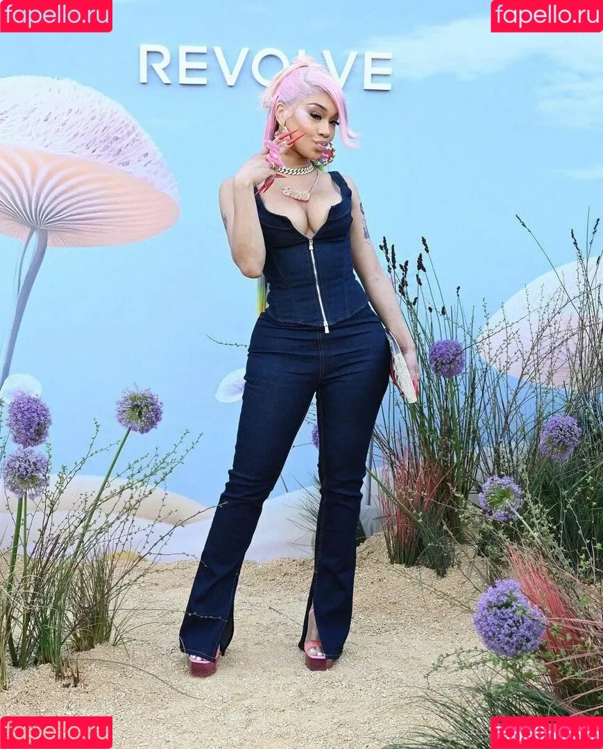 Saweetie Onlyfans Photo Gallery 