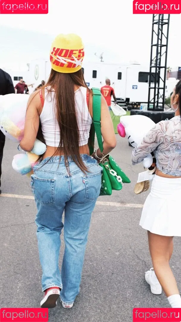 Saweetie Onlyfans Photo Gallery 