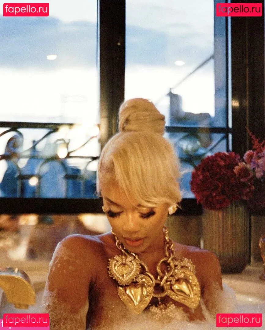 Saweetie Onlyfans Photo Gallery 