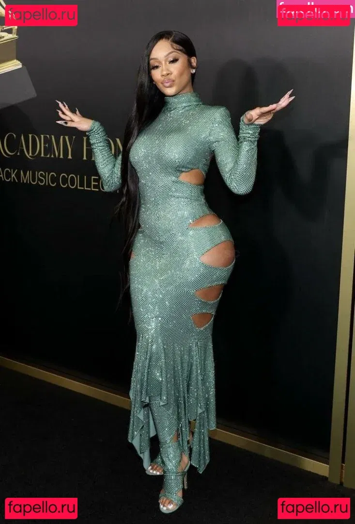 Saweetie Onlyfans Photo Gallery 