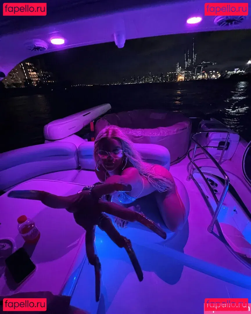 Saweetie Onlyfans Photo Gallery 