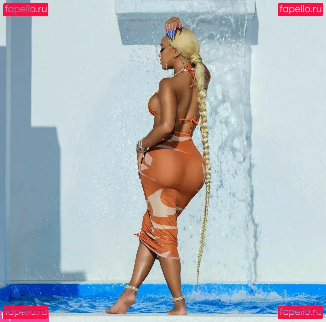 Saweetie Onlyfans Photo Gallery 