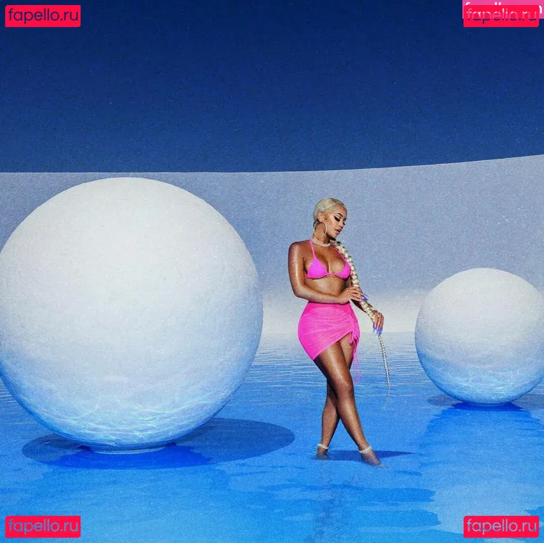 Saweetie Onlyfans Photo Gallery 