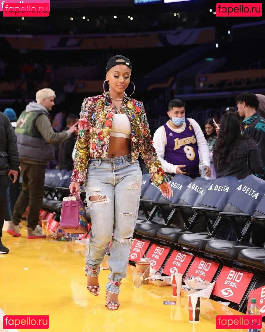 Saweetie Onlyfans Photo Gallery 