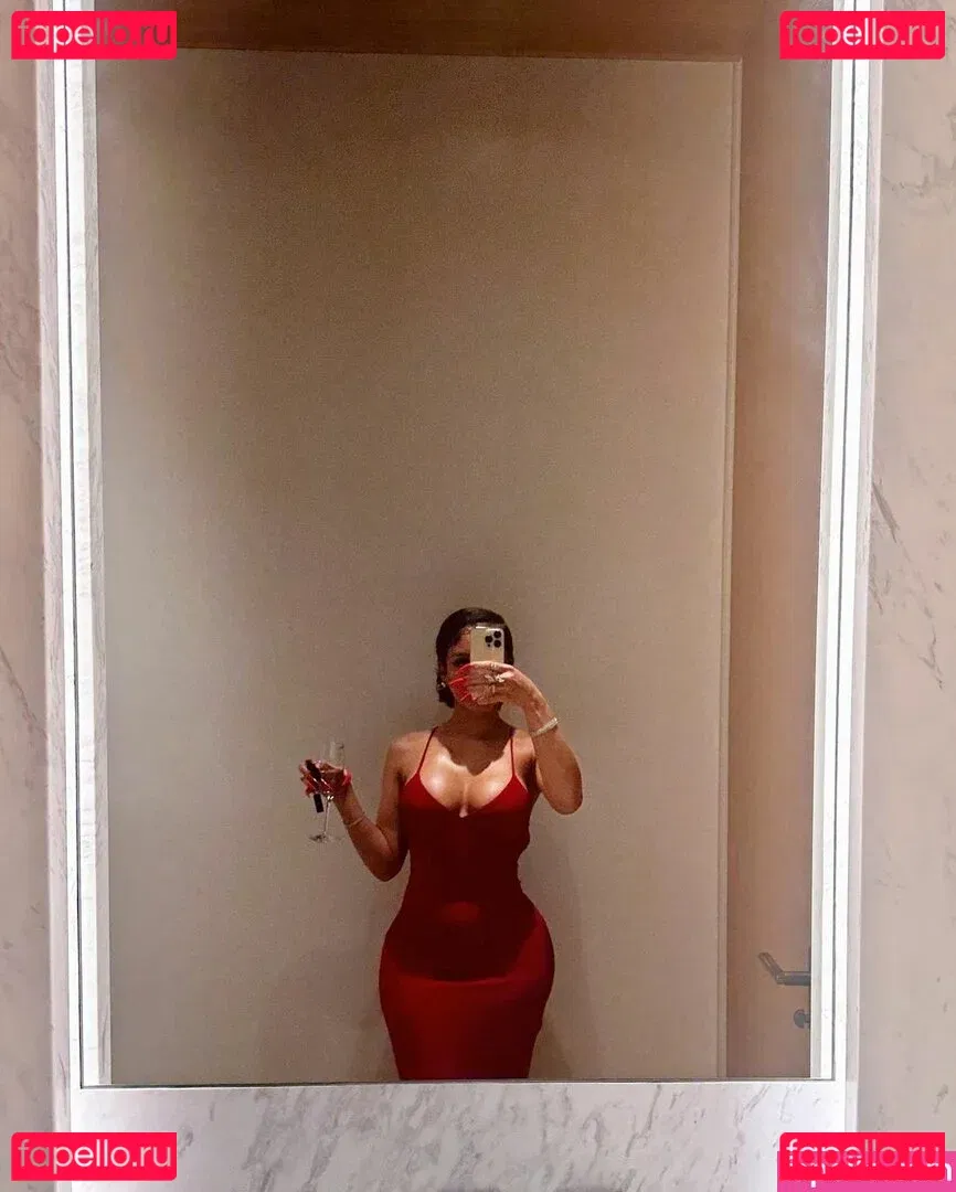 Saweetie Onlyfans Photo Gallery 