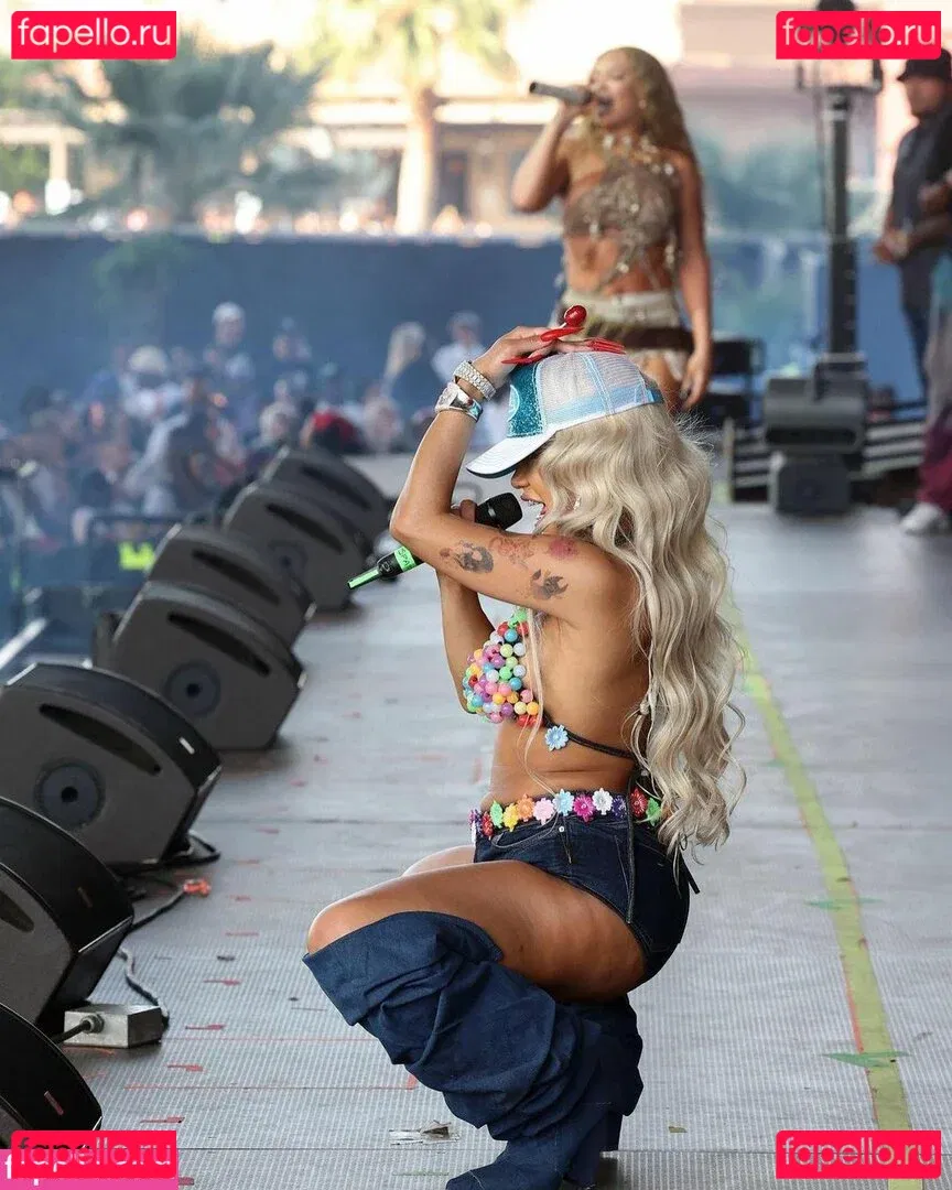 Saweetie Onlyfans Photo Gallery 