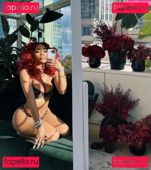 Saweetie Onlyfans Photo Gallery 