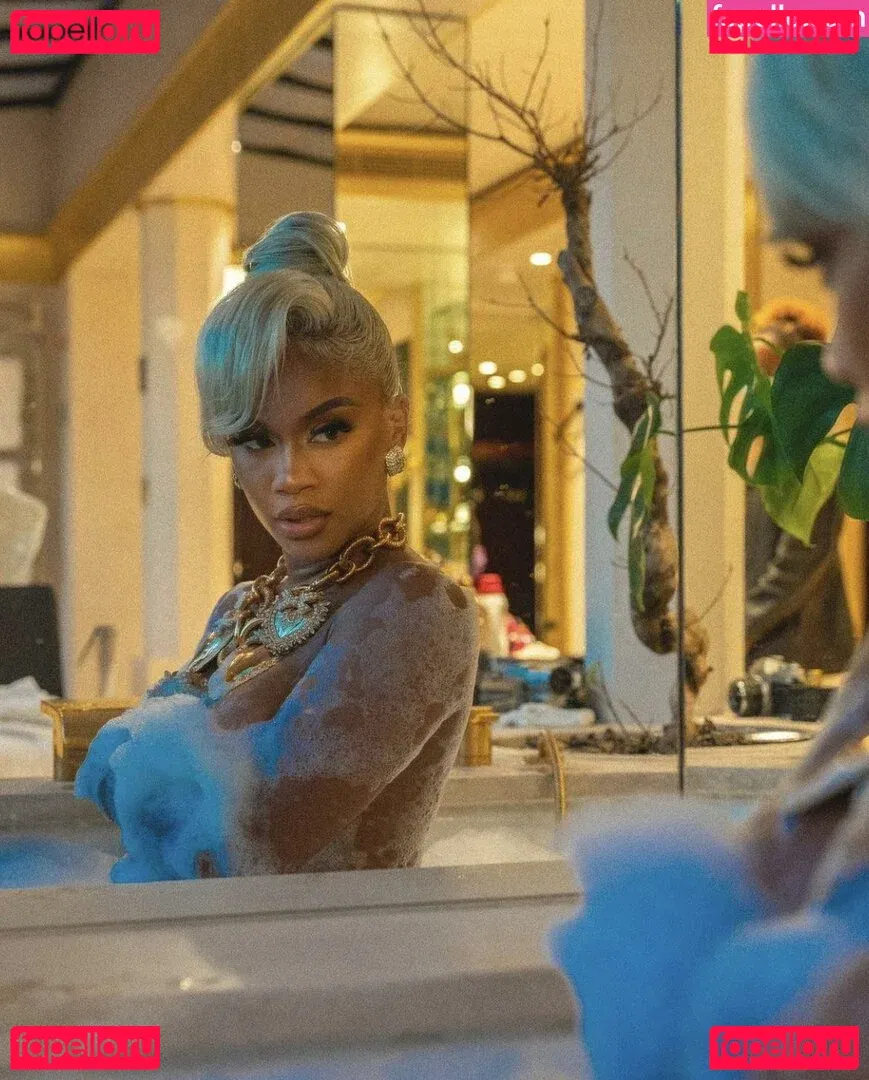 Saweetie Onlyfans Photo Gallery 