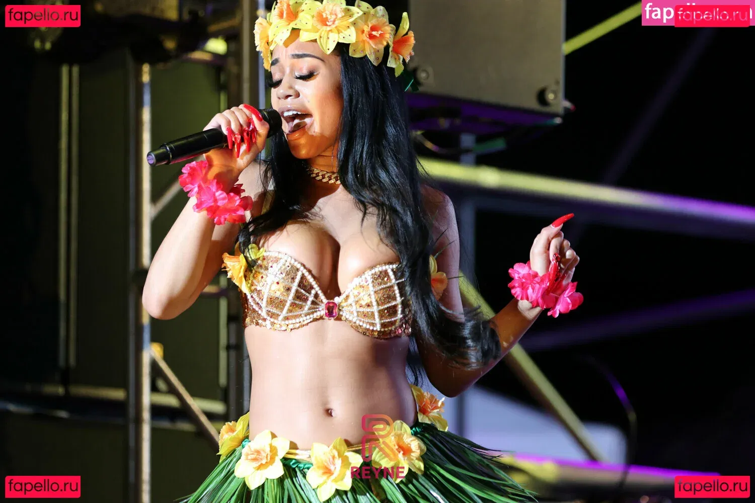 Saweetie Onlyfans Photo Gallery 