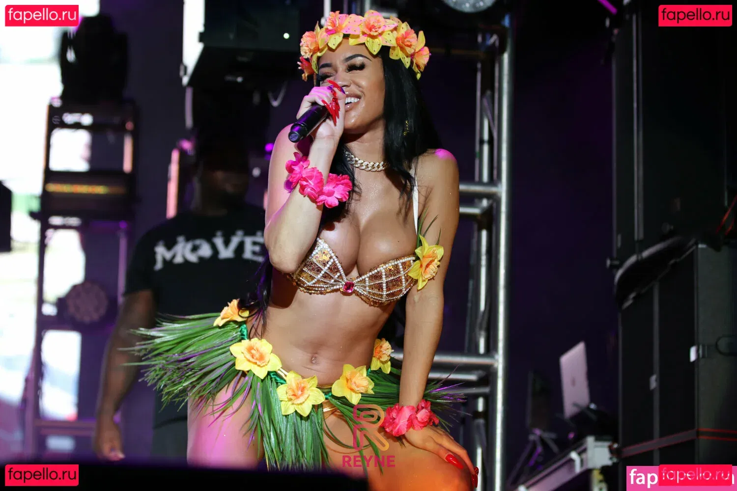 Saweetie Onlyfans Photo Gallery 