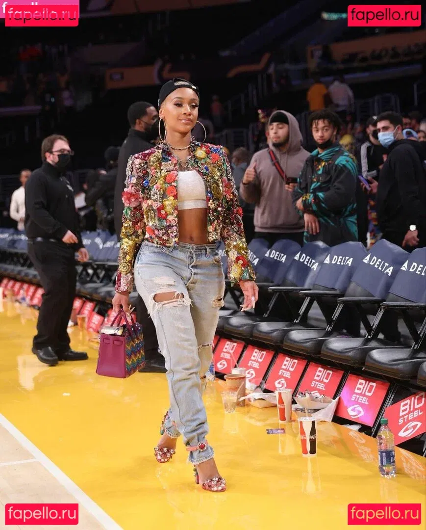 Saweetie Onlyfans Photo Gallery 