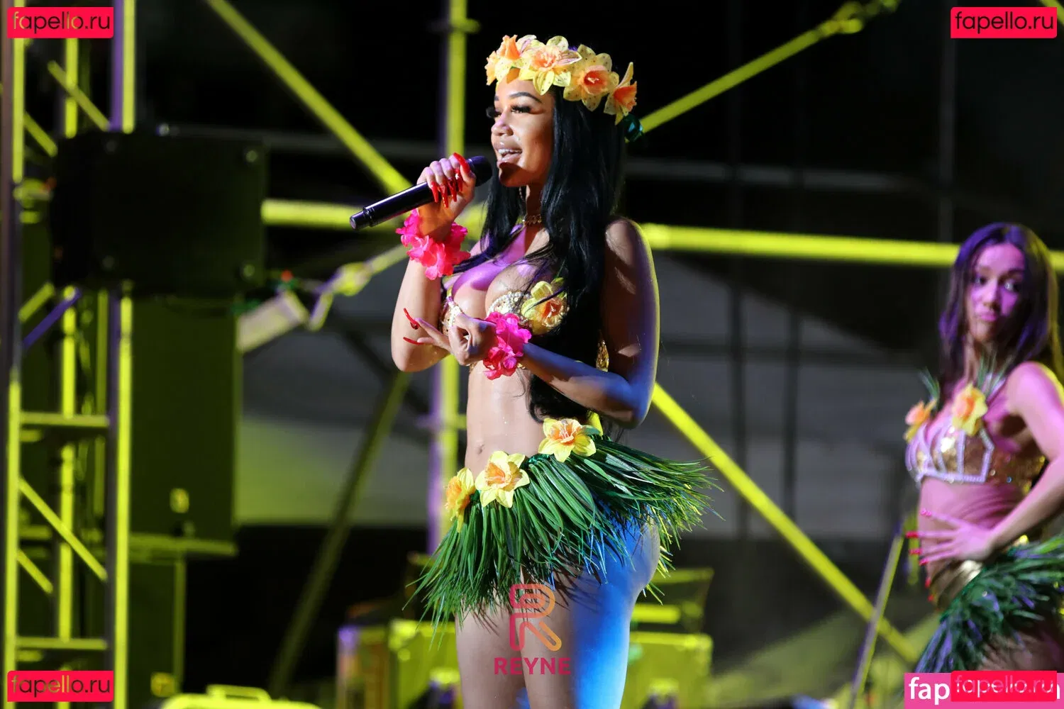 Saweetie Onlyfans Photo Gallery 