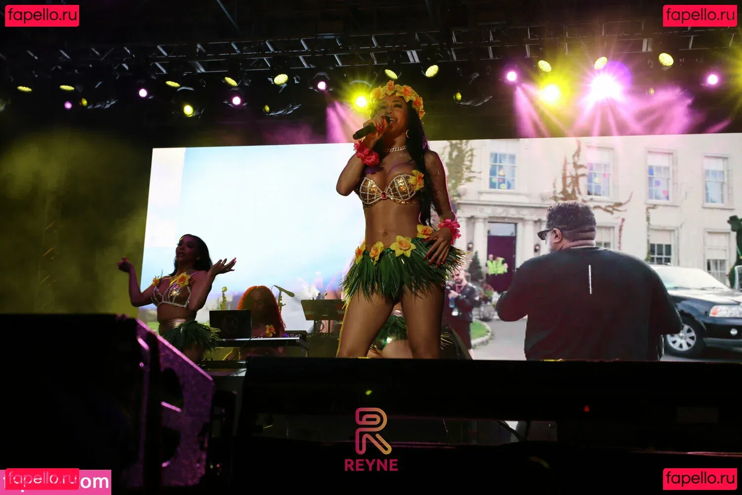 Saweetie Onlyfans Photo Gallery 