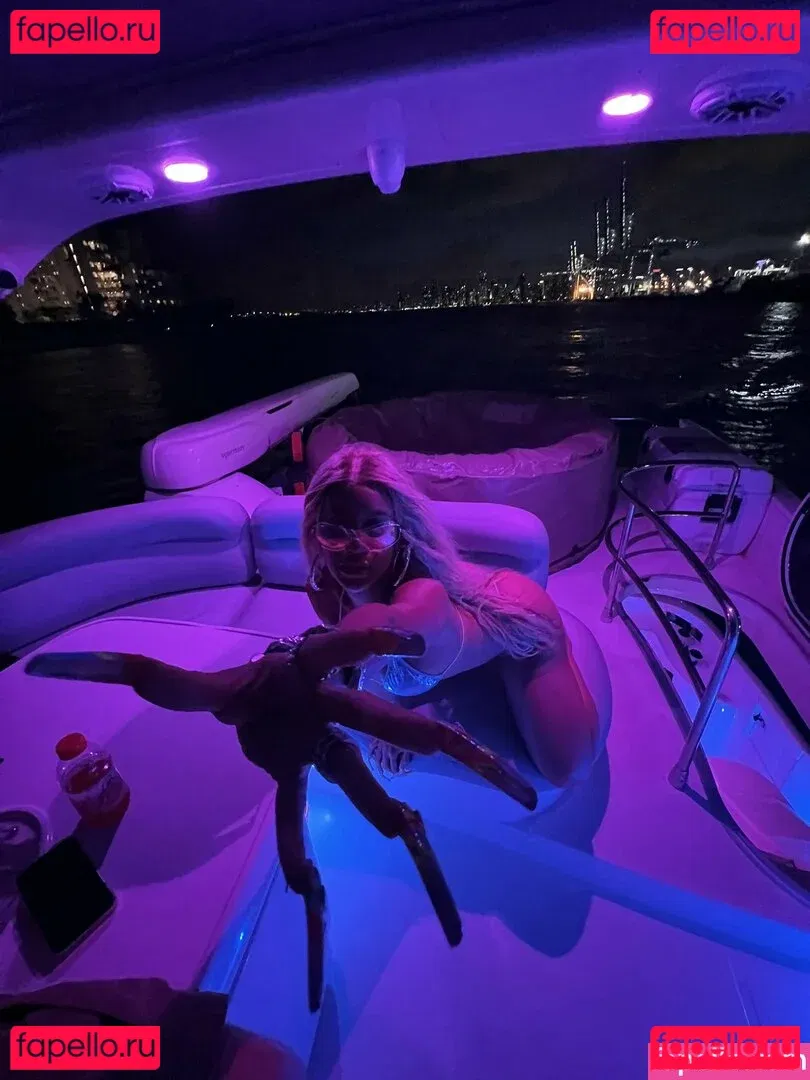 Saweetie Onlyfans Photo Gallery 