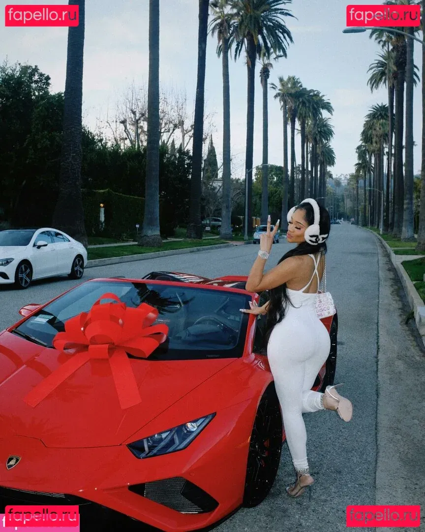 Saweetie Onlyfans Photo Gallery 