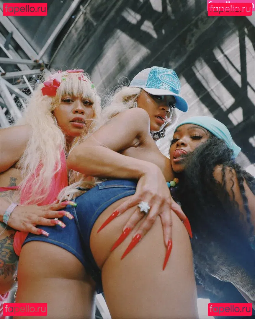 Saweetie Onlyfans Photo Gallery 