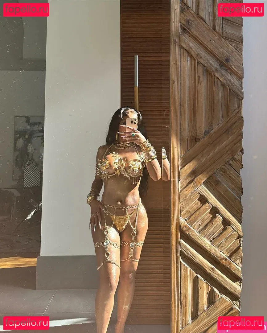 Saweetie Onlyfans Photo Gallery 