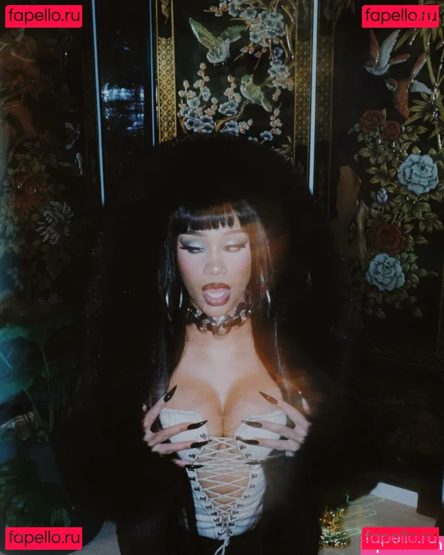 Saweetie Onlyfans Photo Gallery 