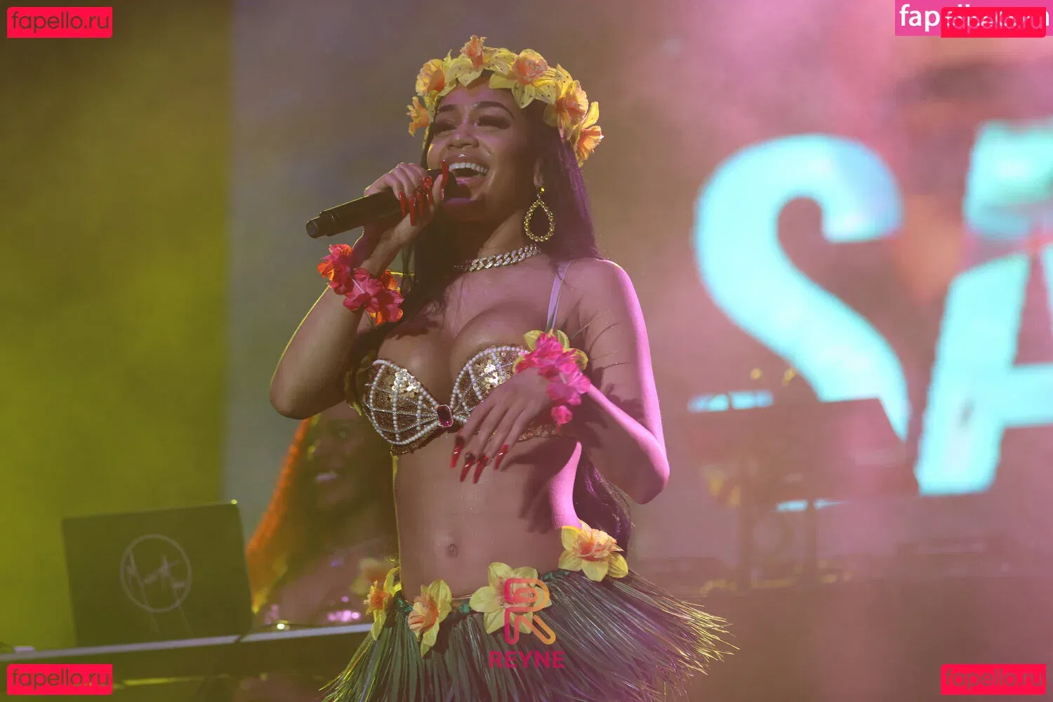 Saweetie Onlyfans Photo Gallery 