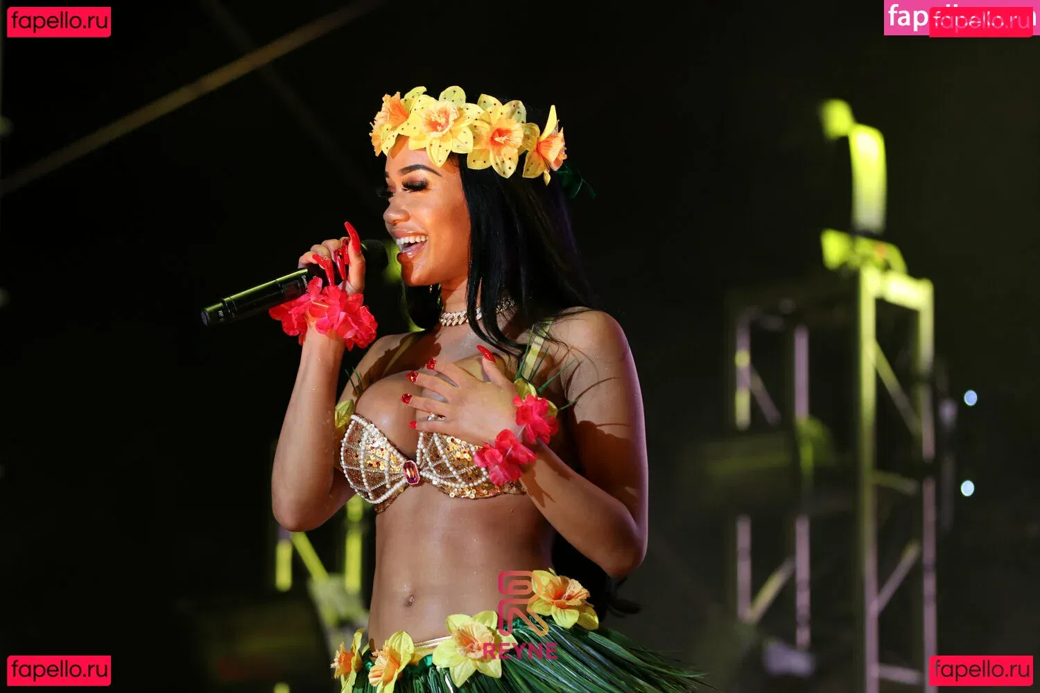 Saweetie Onlyfans Photo Gallery 