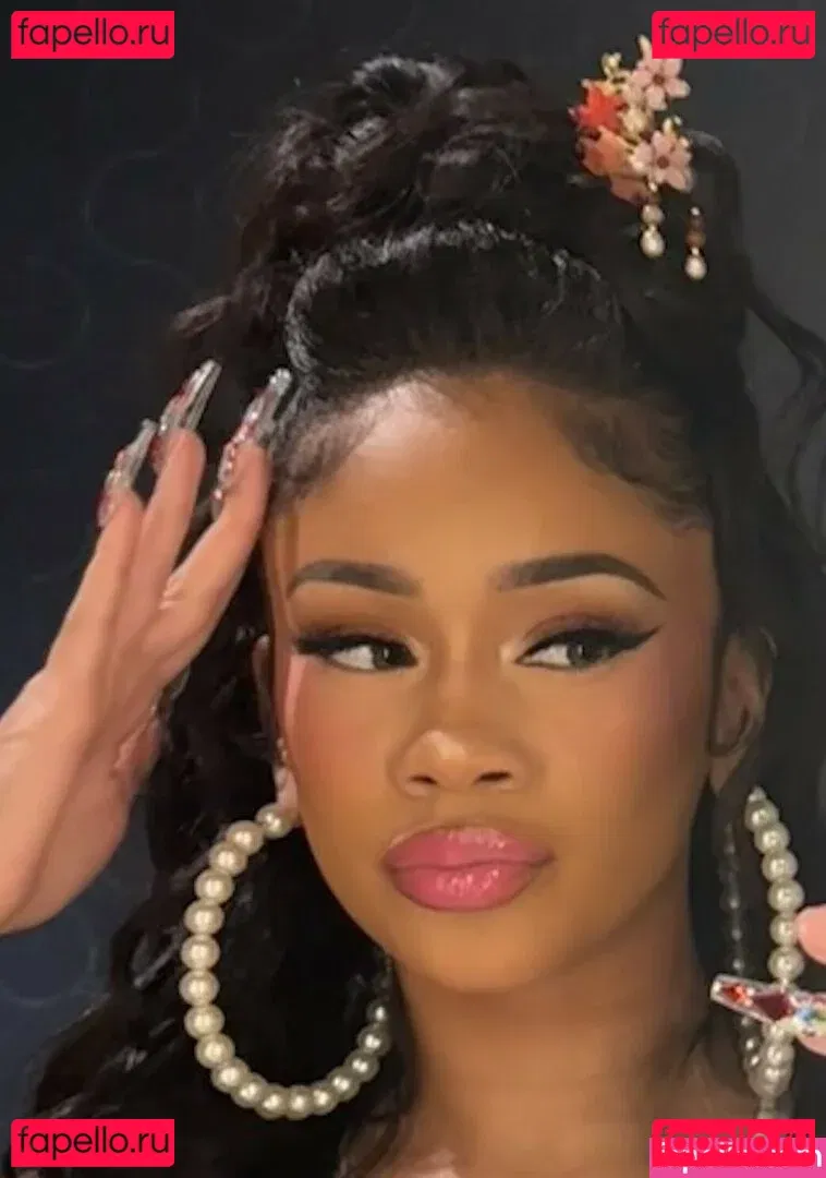 Saweetie Onlyfans Photo Gallery 