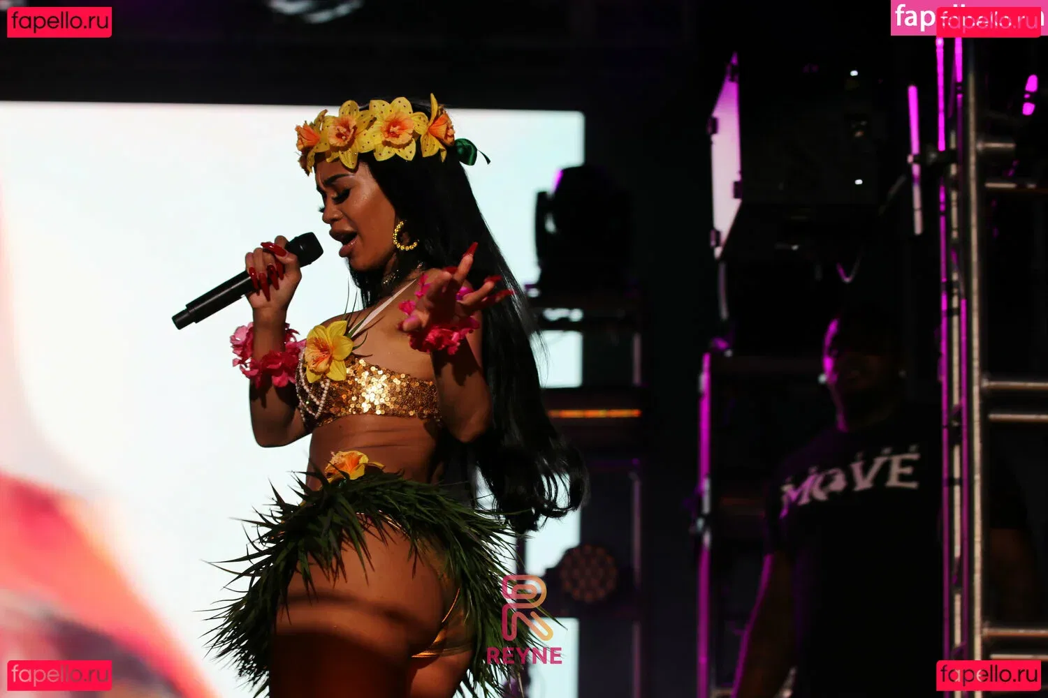 Saweetie Onlyfans Photo Gallery 