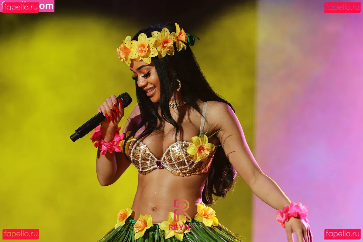 Saweetie Onlyfans Photo Gallery 