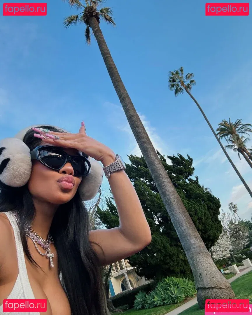 Saweetie Onlyfans Photo Gallery 