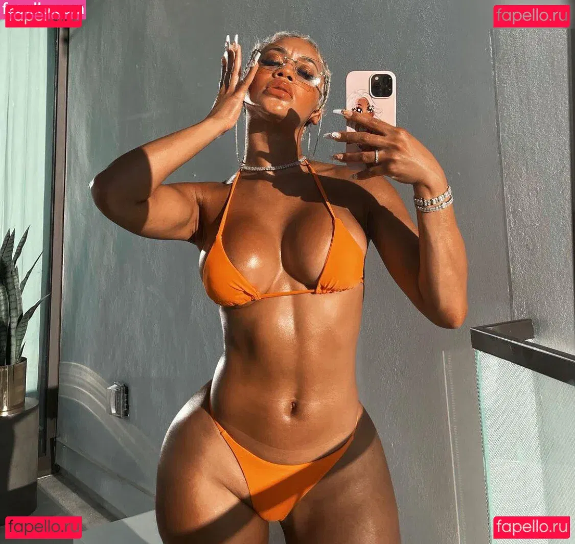 Saweetie Onlyfans Photo Gallery 