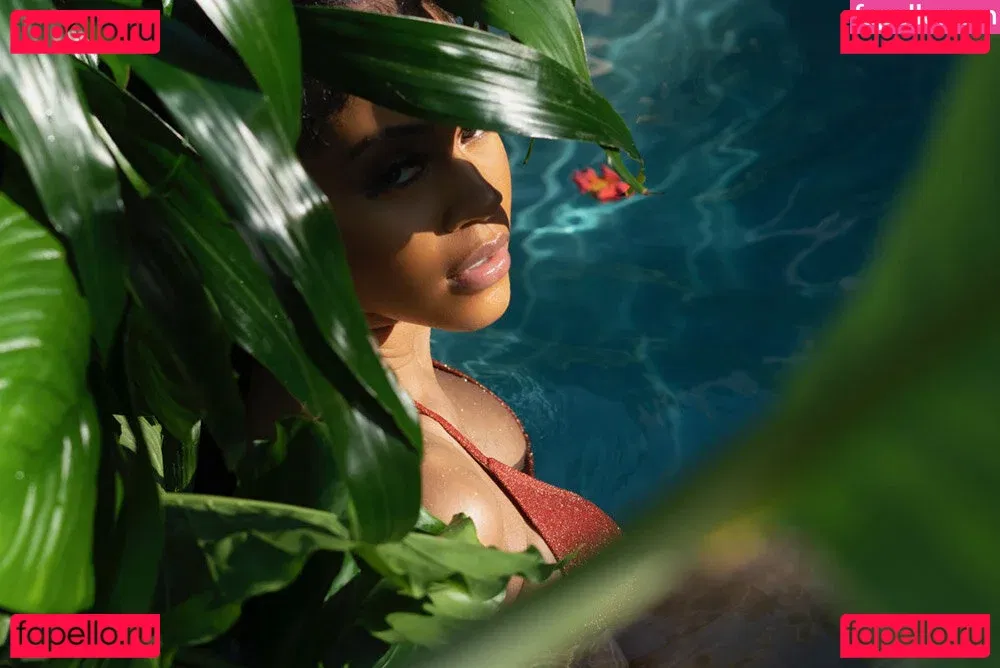 Saweetie Onlyfans Photo Gallery 