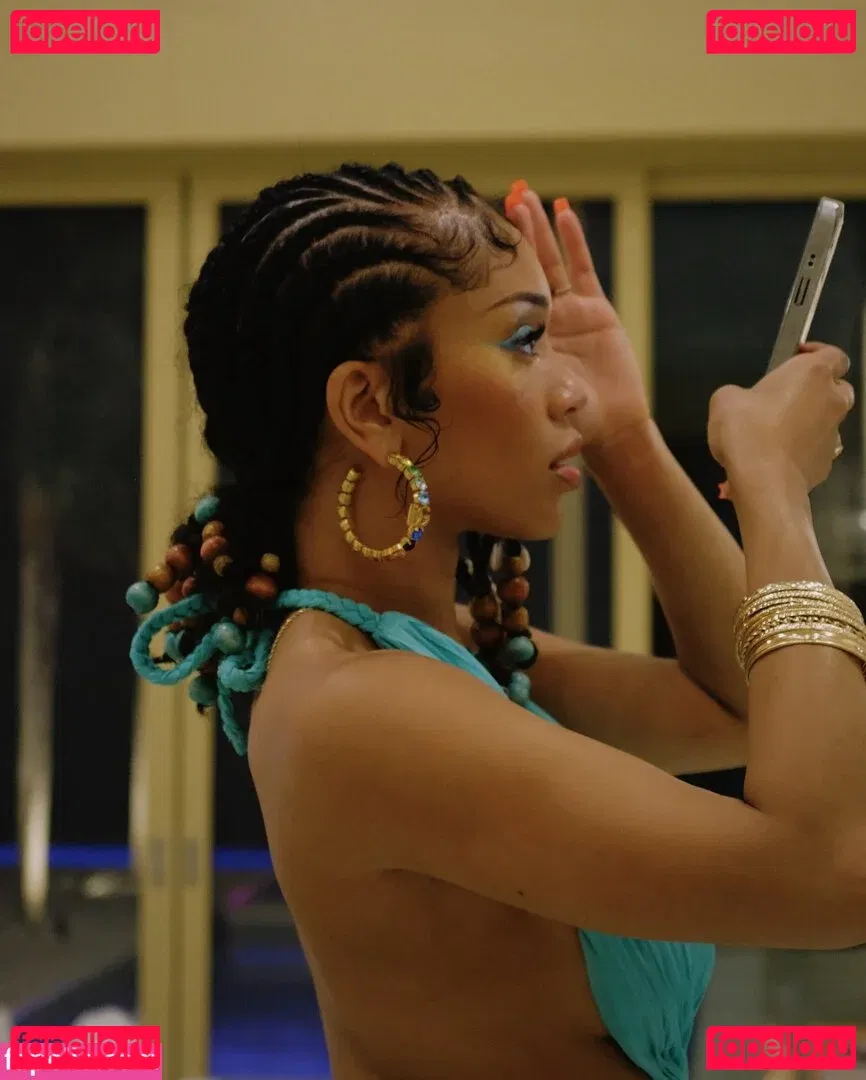 Saweetie Onlyfans Photo Gallery 