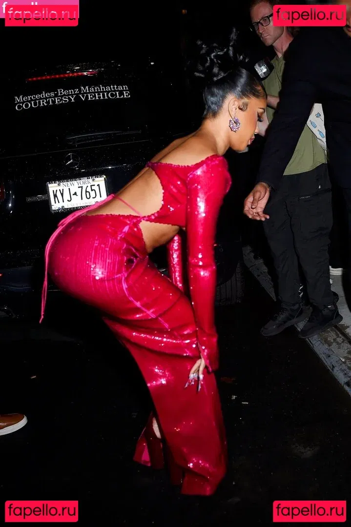 Saweetie Onlyfans Photo Gallery 