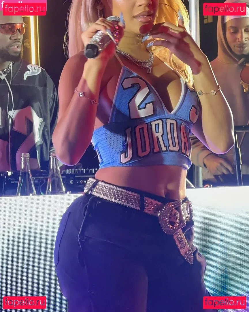 Saweetie Onlyfans Photo Gallery 