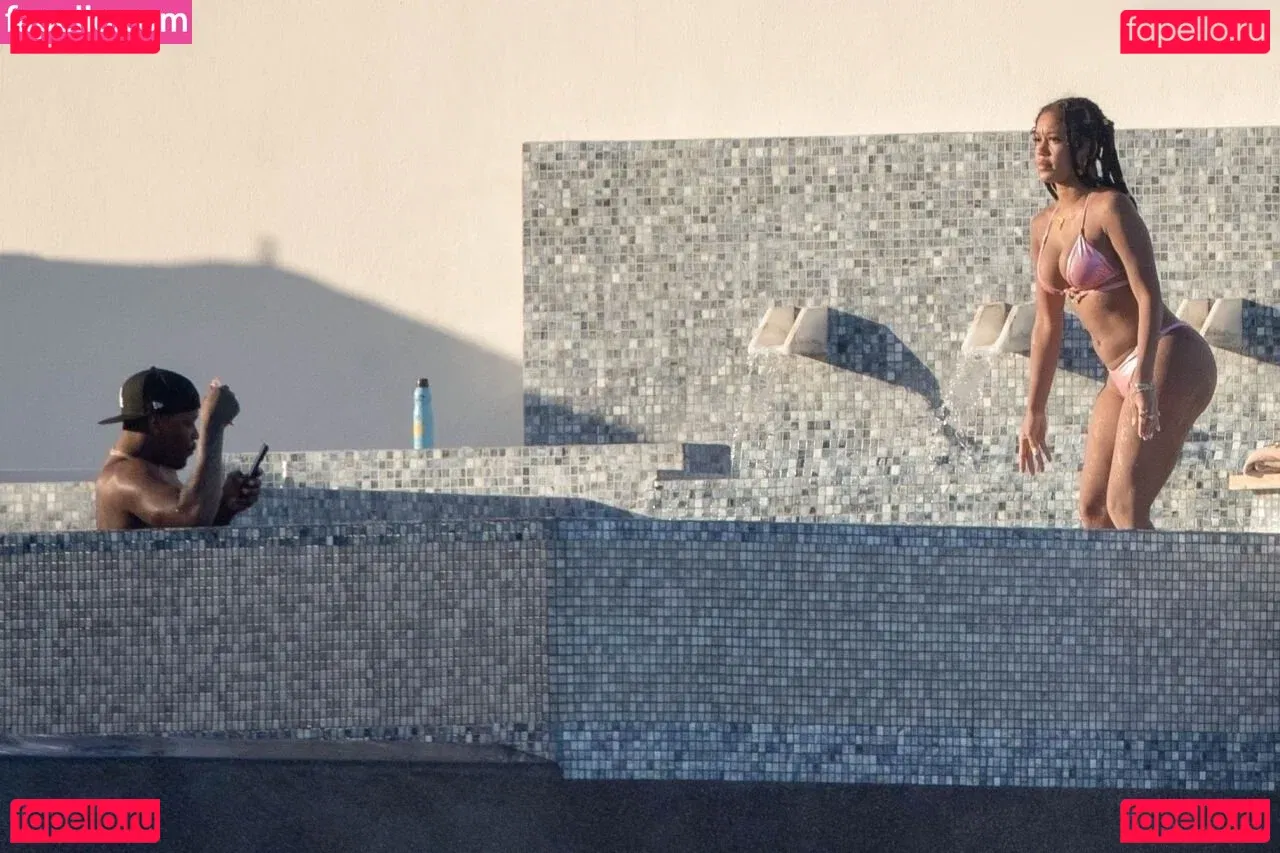 Saweetie Onlyfans Photo Gallery 