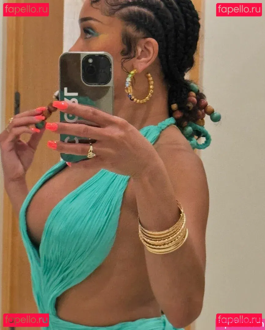 Saweetie Onlyfans Photo Gallery 