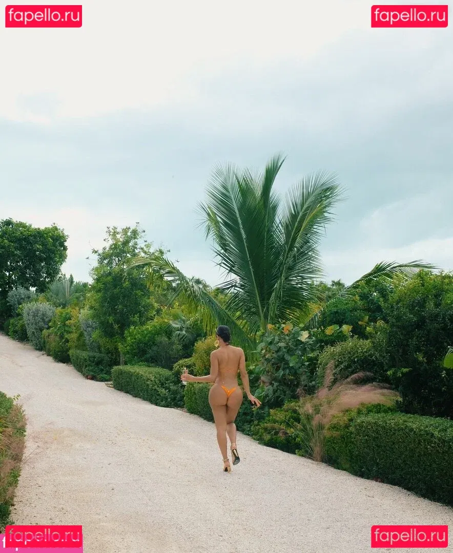 Saweetie Onlyfans Photo Gallery 